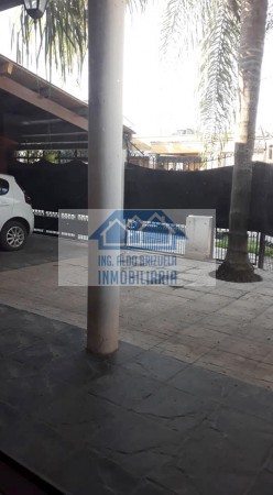 CASA B° LAS ACASIAS