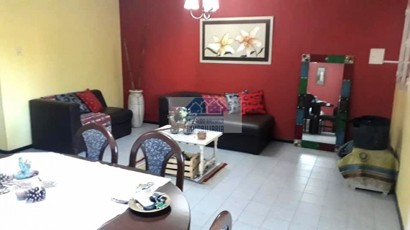 CASA B° LAS ACASIAS